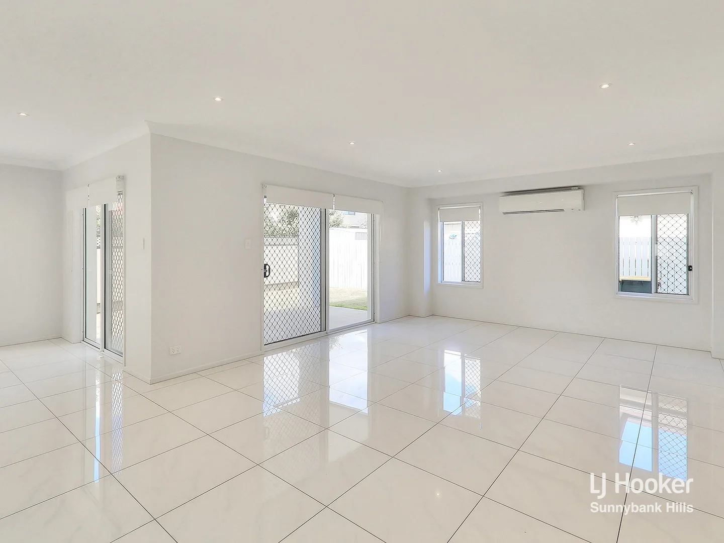 Additional image 4 of 11 Pearlfrost Place, Sunnybank Hills QLD 4109