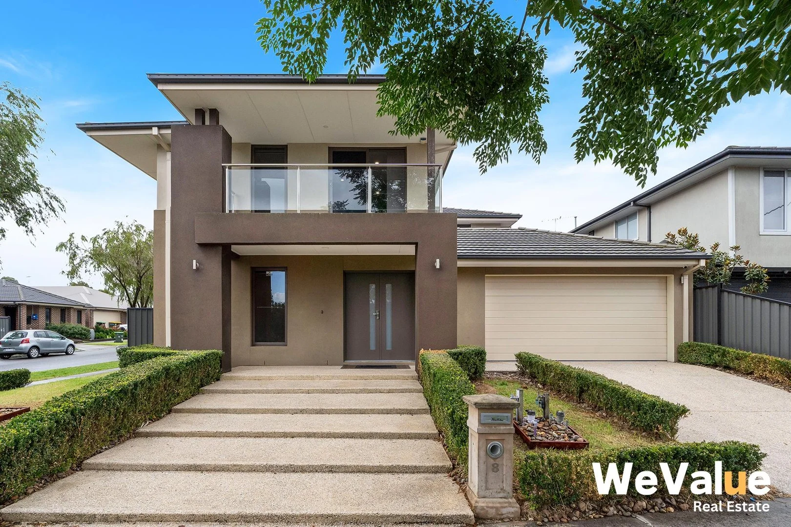 8 Gallantry Avenue, Craigieburn VIC 3064