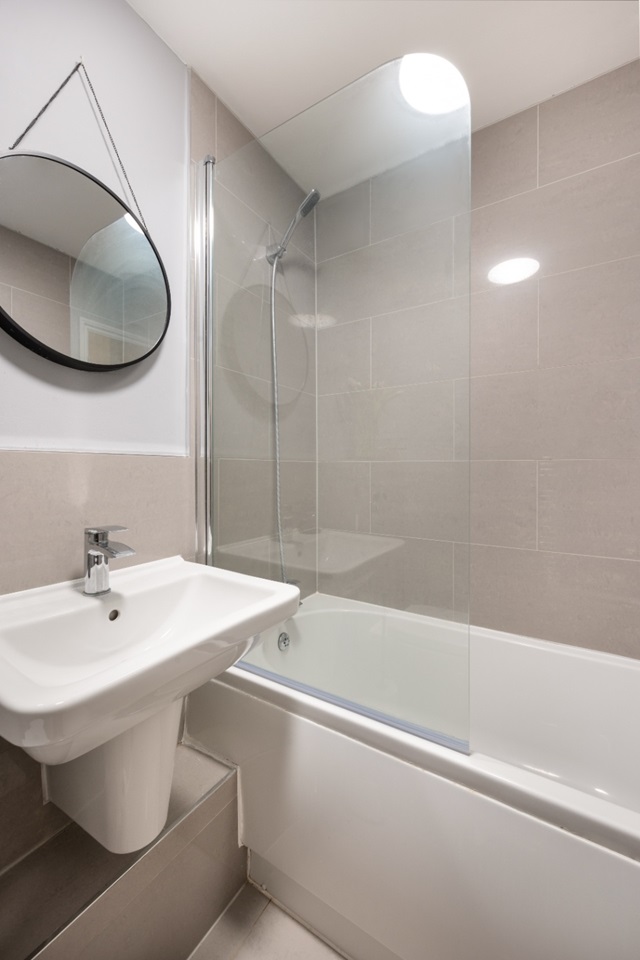 Additional image 2 of 2 Bed Flat, Rhema Court, RG1, N1 7GU
