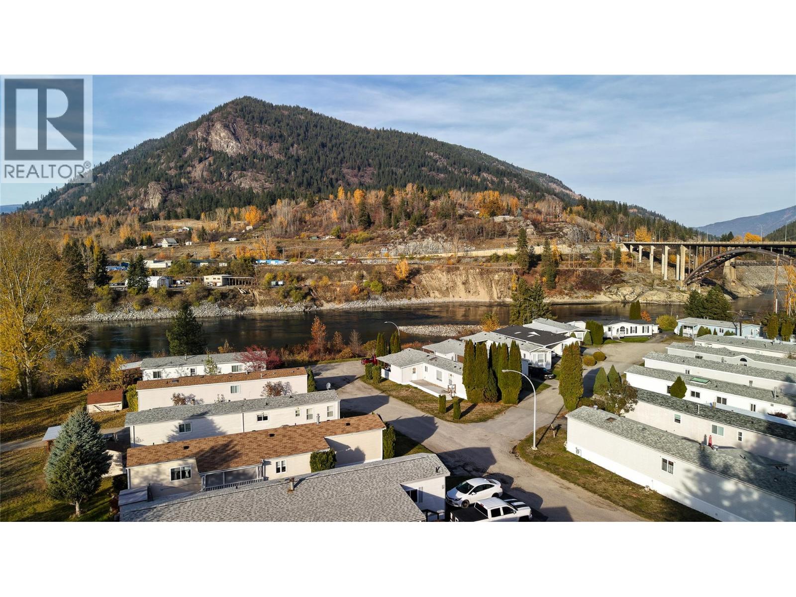 651 Rosedale Road, Castlegar, BC, V1N4L2 photo 4