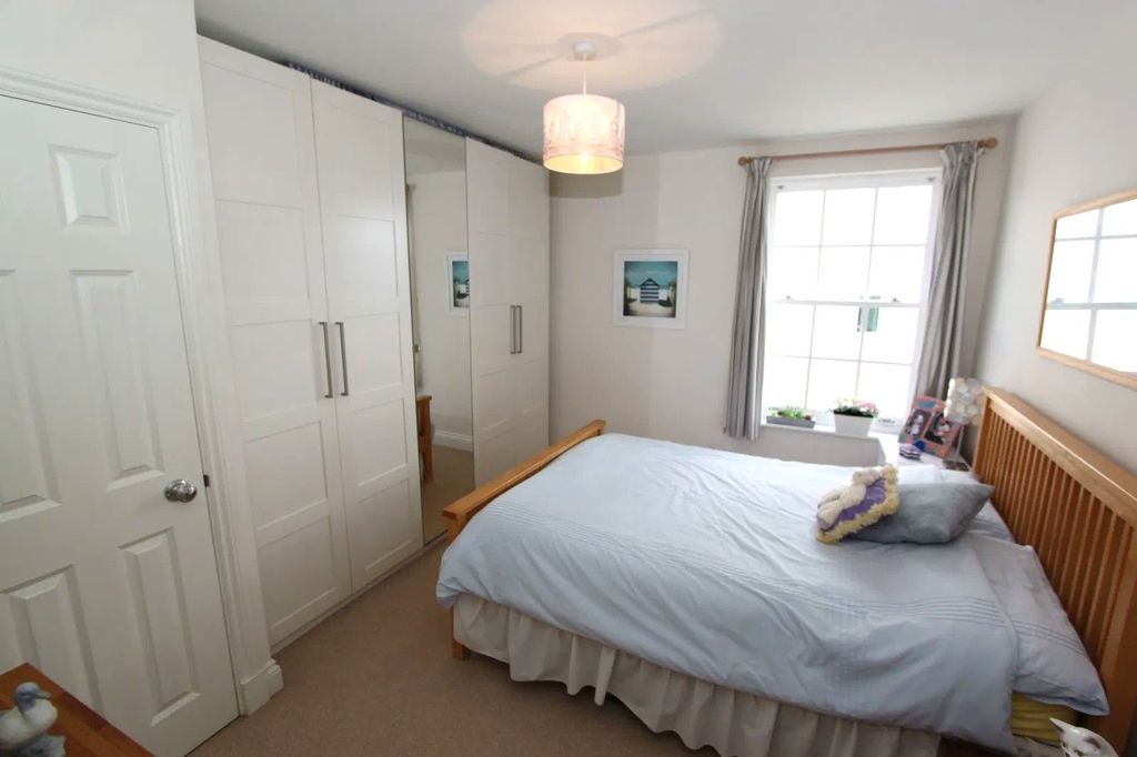 Additional image 10 of 2 bed flat for saleFlagstaff Walk, Mount Wise, Plymouth PL1