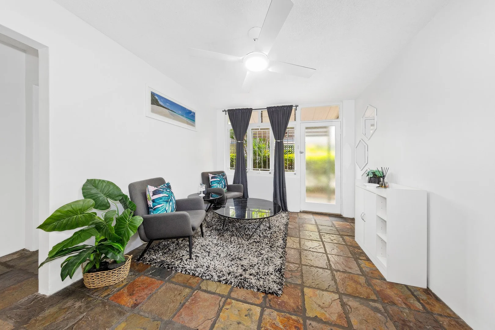 1/69 Chatsworth Road, Greenslopes QLD 4120