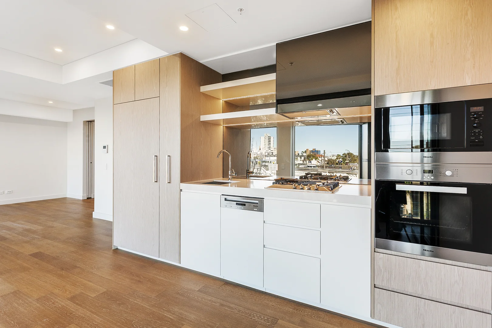 Additional image 4 of 501/80 Alfred Street, Milsons Point NSW 2061