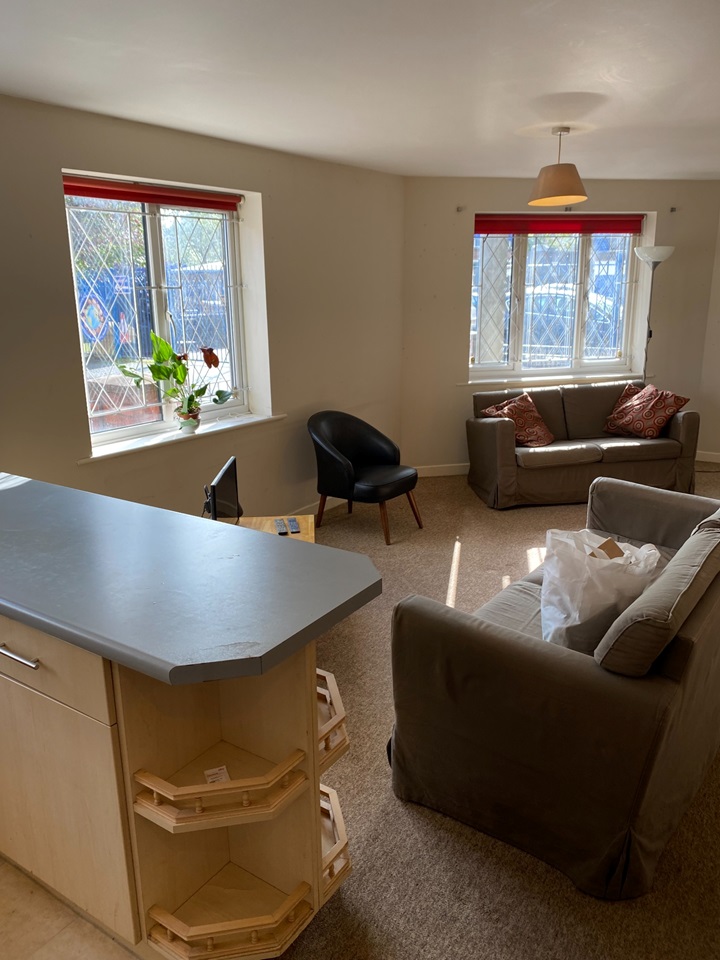 2 Bed Flat, Newbold Walk, M15, N1 7GU photo 4