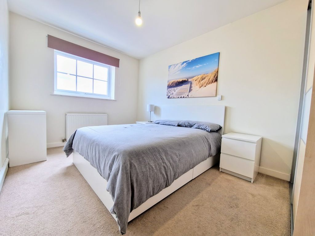 Additional image 6 of 2 bed flat for saleMain Street, Dickens Heath, Shirley, Solihull B90