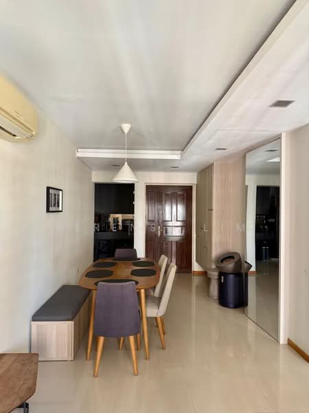 77A Redhill Road photo 5