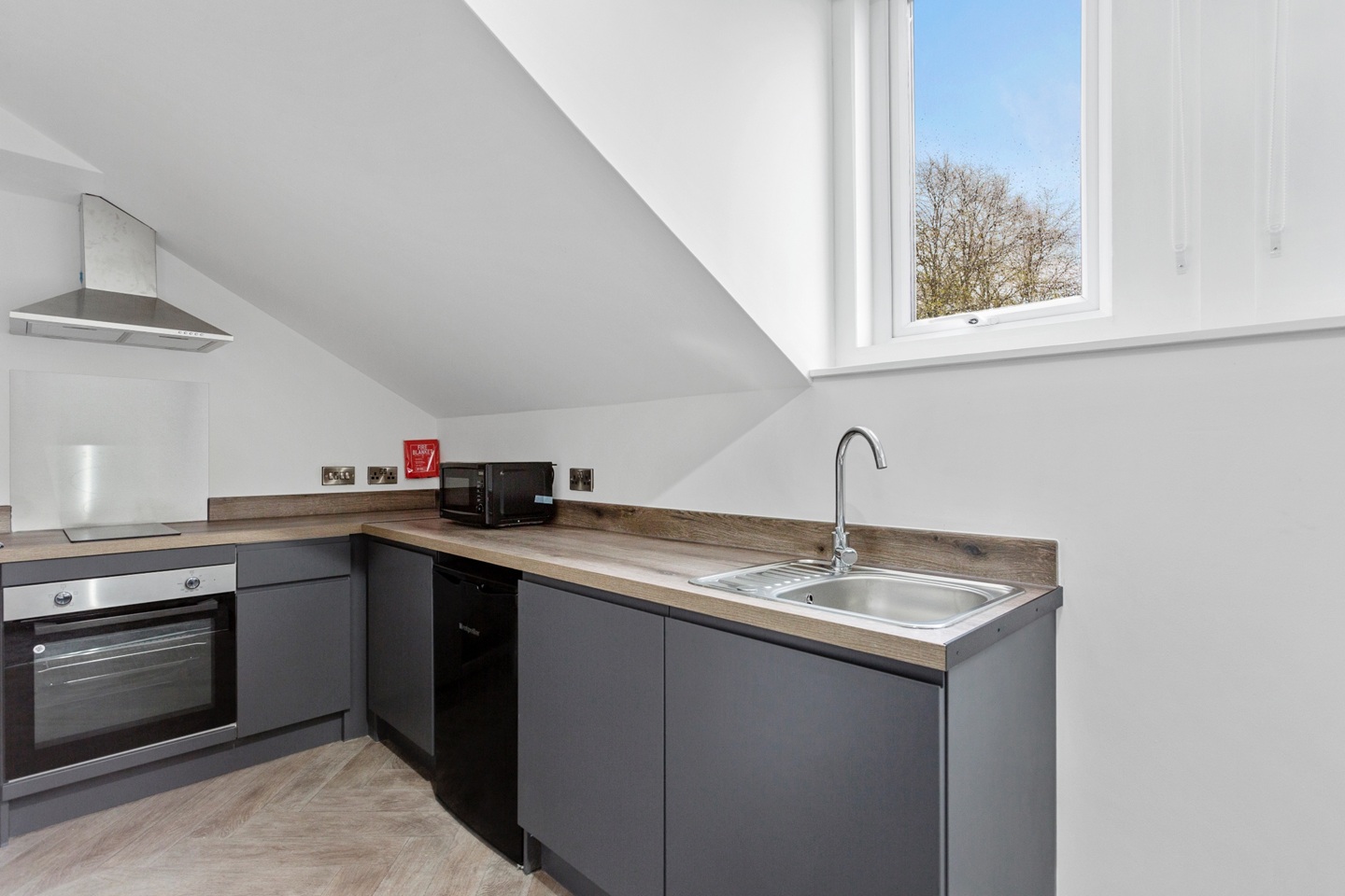 Studio Flat, Green Lane, DE1, N1 7GU photo 5