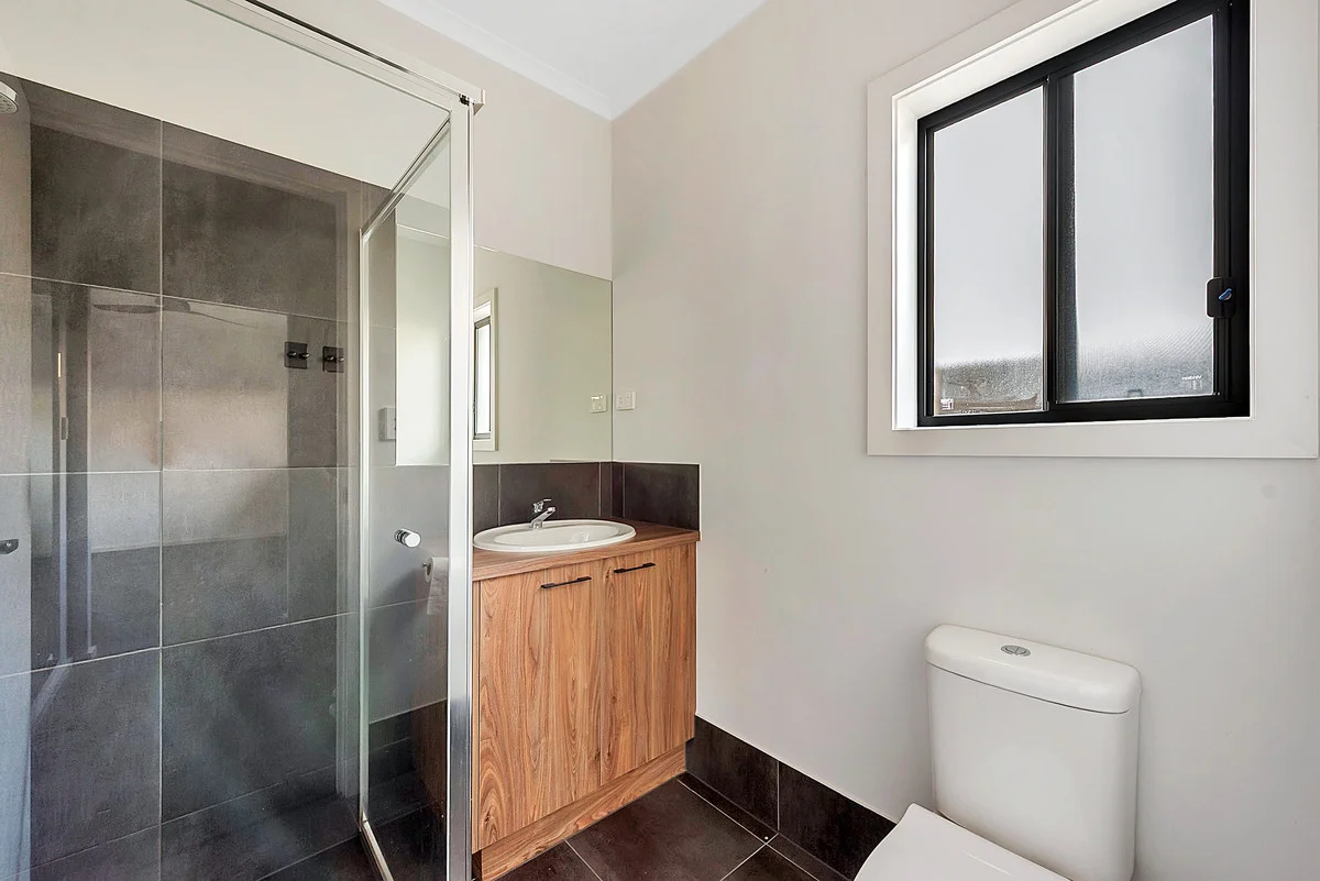 Additional image 9 of 4B Neville Avenue, Para Vista SA 5093