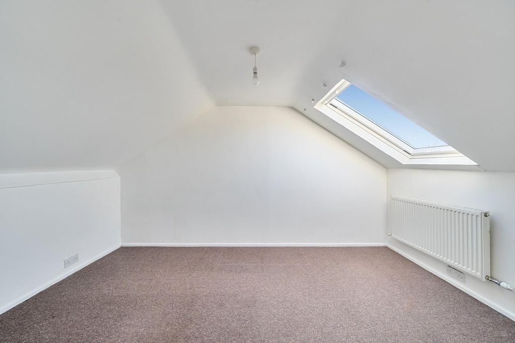 Additional image 11 of 2 bed flat for saleLorne Road, Bath BA2