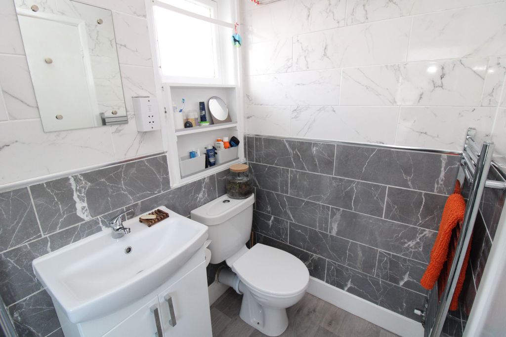 Additional image 7 of 1 bed flat for sale7A Cedar Road, Preston, Paignton TQ3