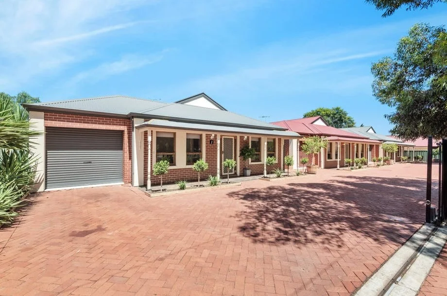 2/5 Augusta Square, Smithfield SA 5114