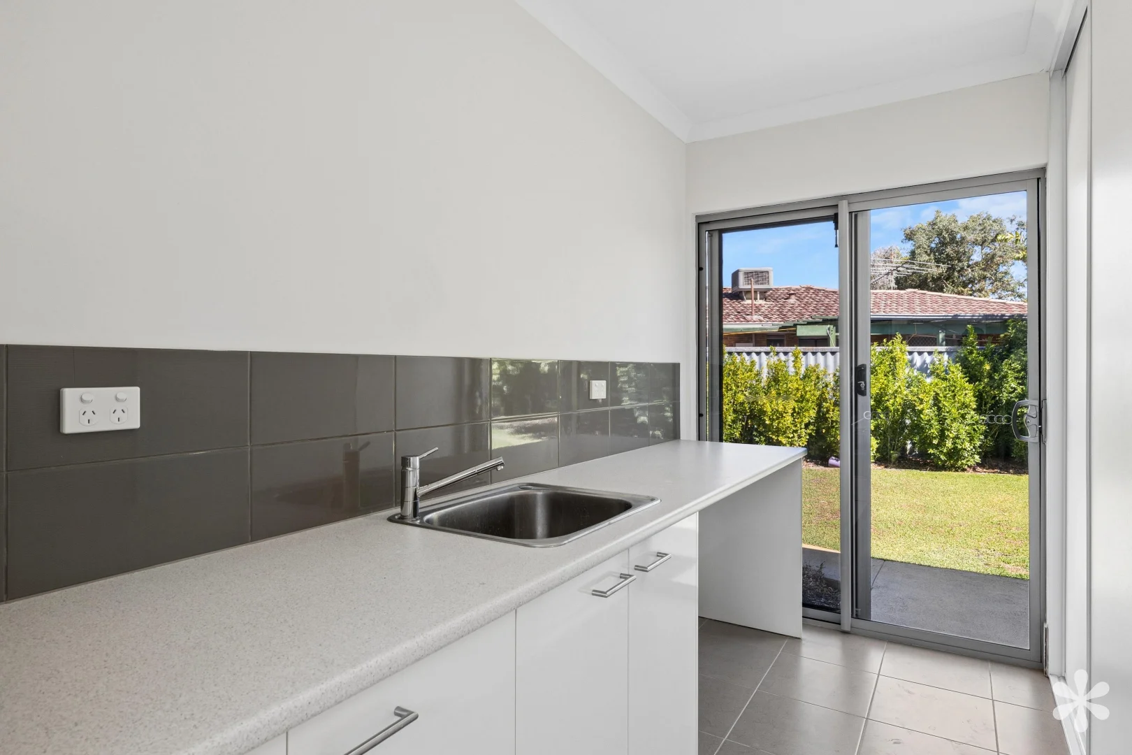 Additional image 15 of 17 Lurnea Place, Karawara WA 6152