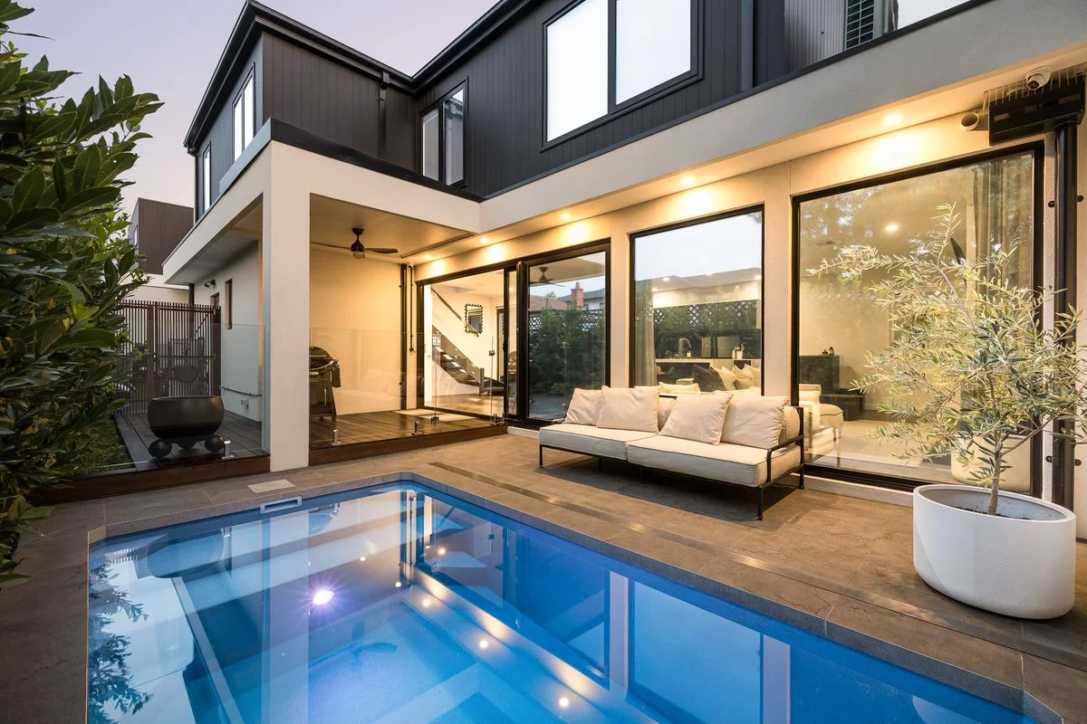 2/14 Oakleigh Road, Carnegie VIC 3163