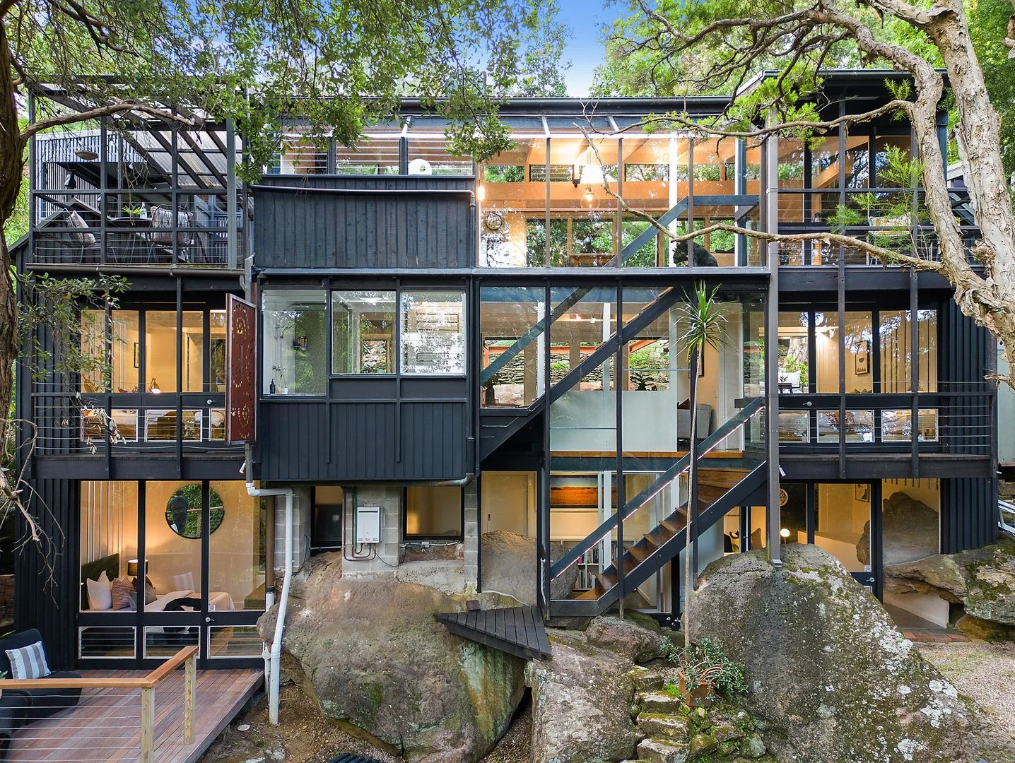 Additional image 16 of 76 The Bulwark, Castlecrag NSW 2068