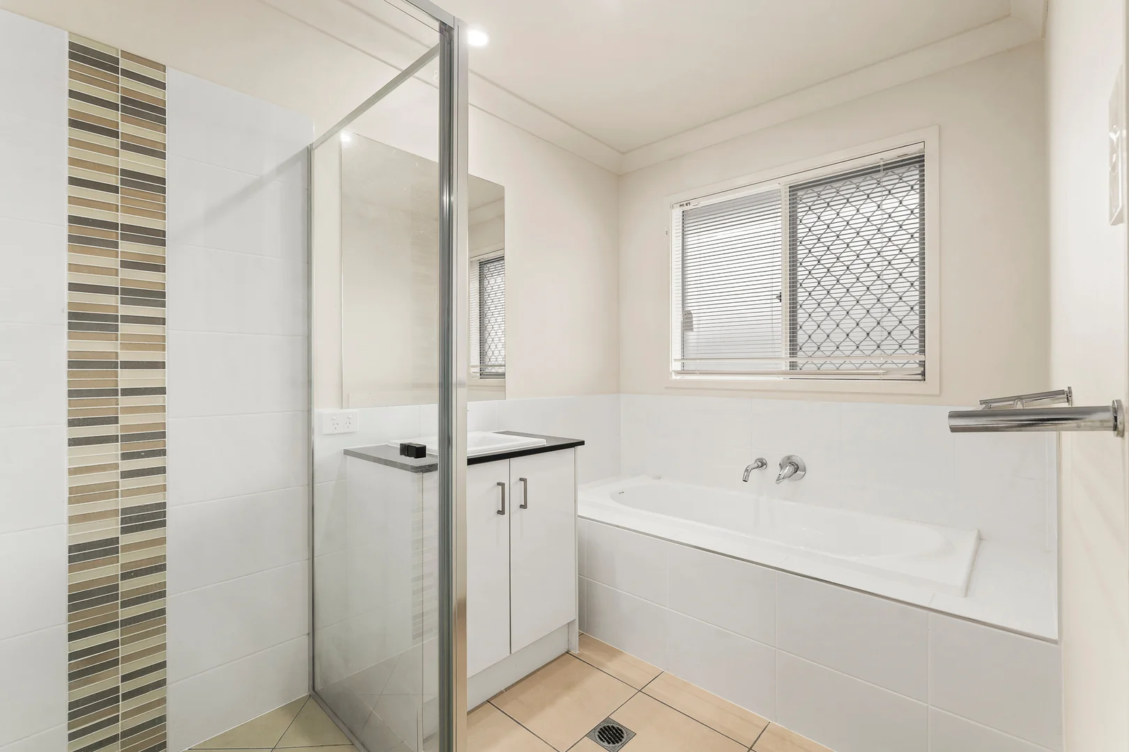 Additional image 6 of 4 Ezra Court, Karalee QLD 4306