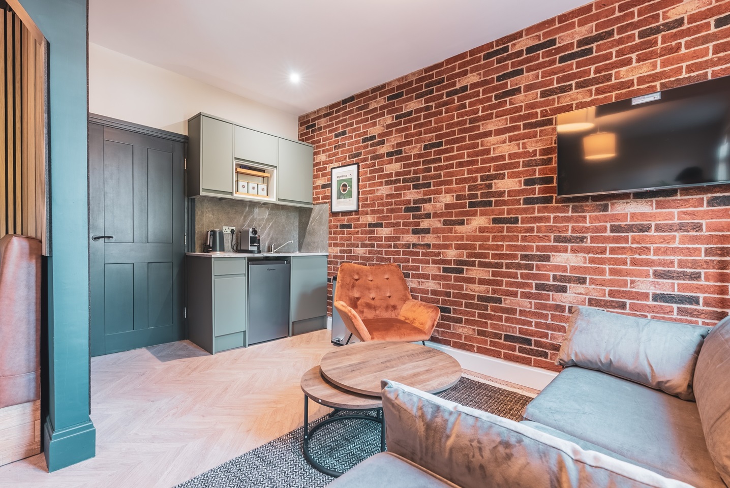Additional image 5 of Room in a Shared House, Charnwood Street, DE1, N1 7GU