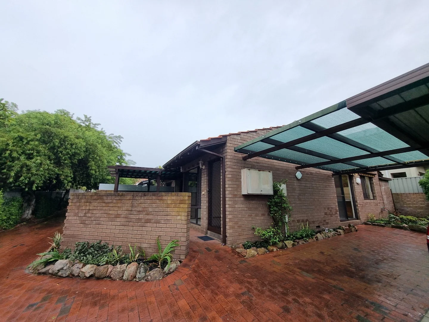 1/7 Park Street, Como WA 6152