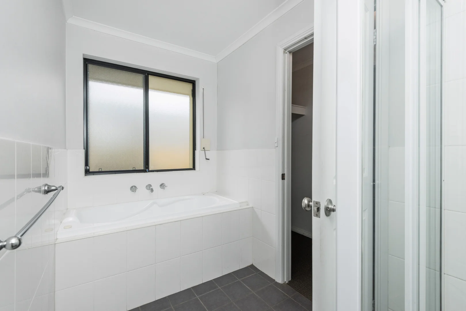 Additional image 4 of 42 Kesters Rd, Para Hills West SA 5096