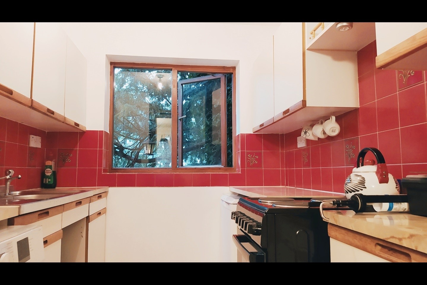 1 Bed Flat, Cambridge, CB2, N1 7GU photo 3