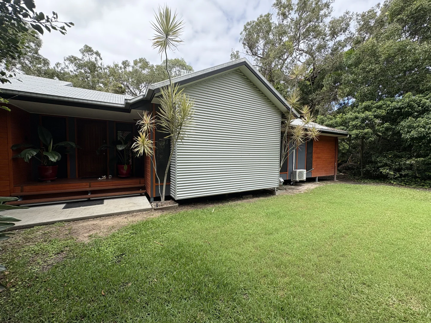Additional image 3 of 16 Golden Avenue, Tannum Sands QLD 4680