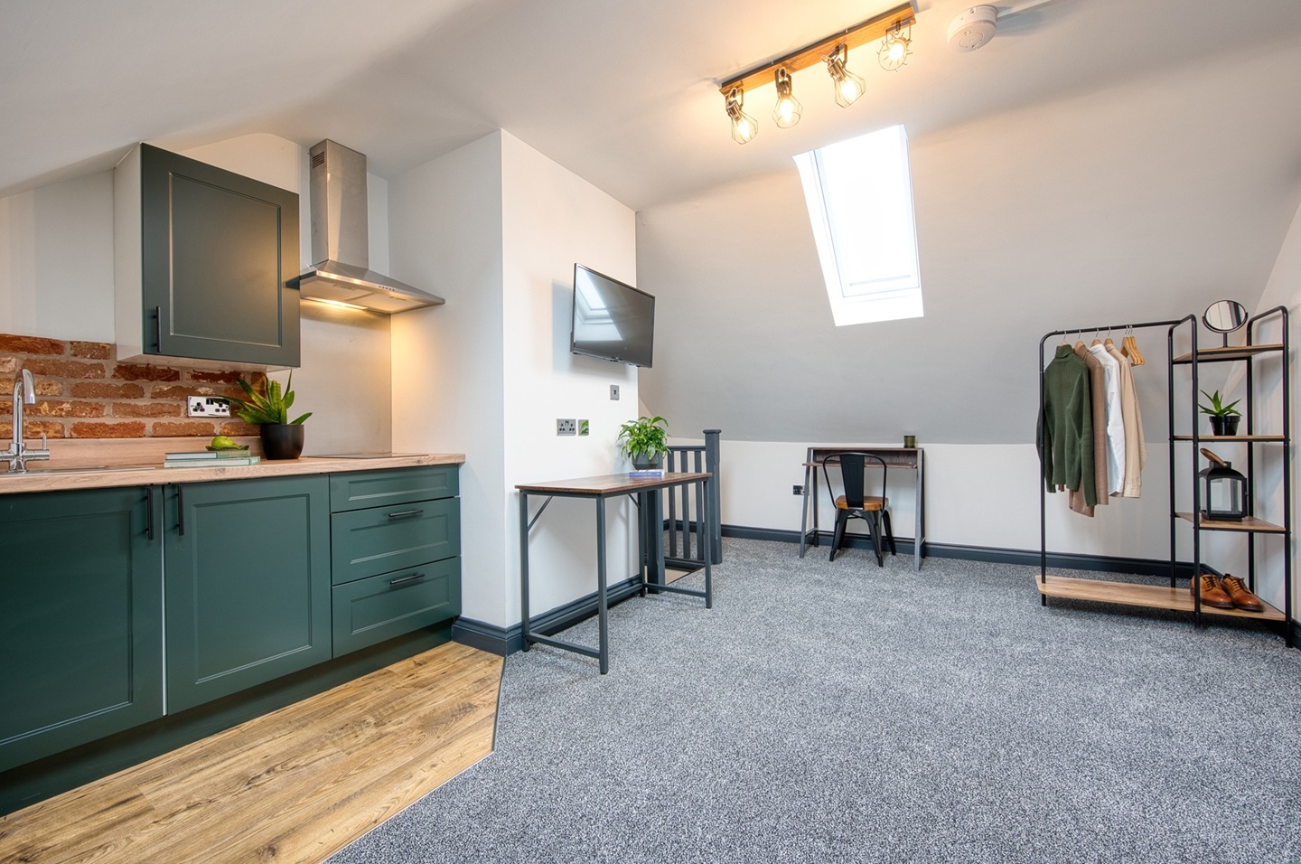 Additional image 2 of Studio Flat, Breedon Hill Road, DE23, N1 7GU