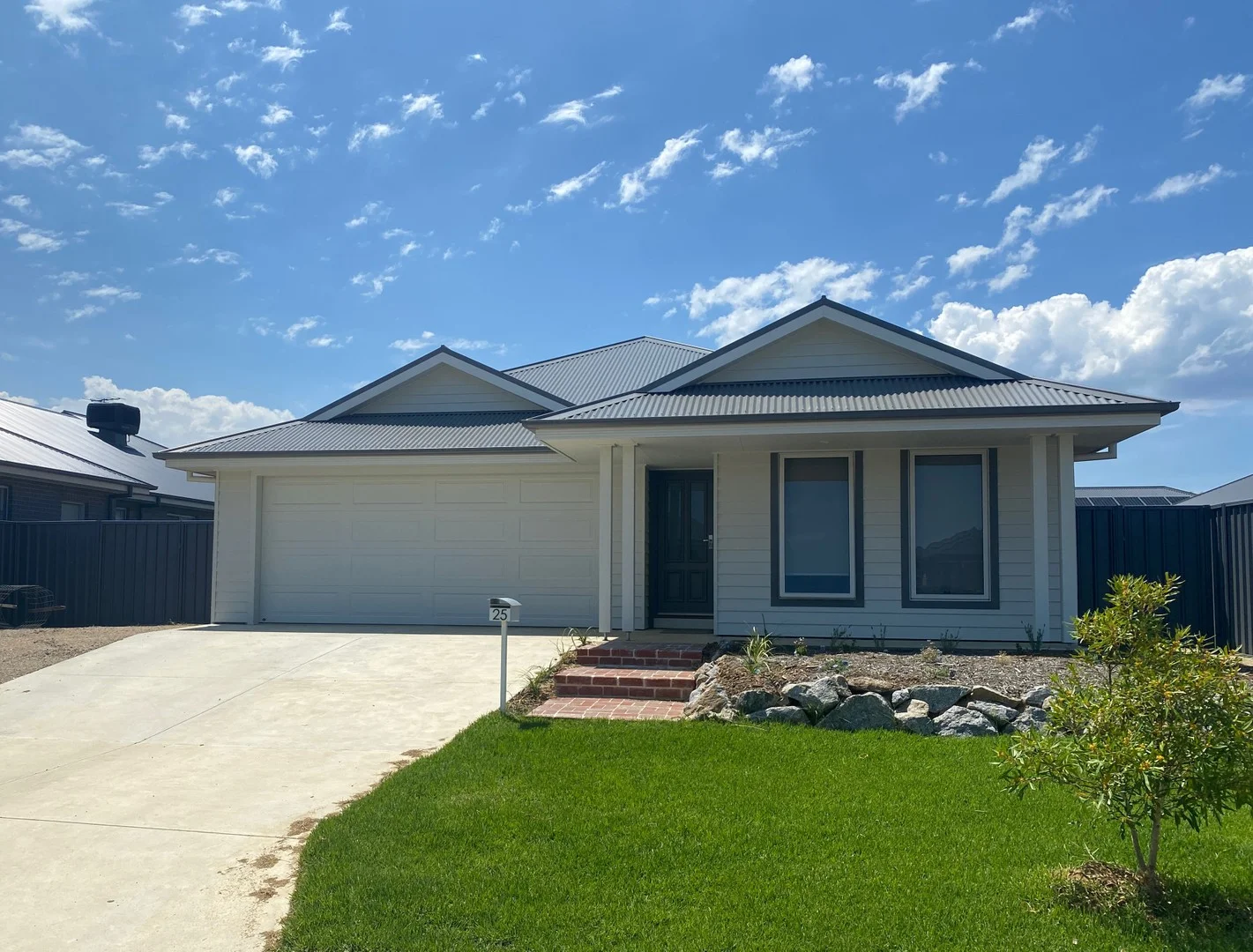 25 Yorkshire Road, Thurgoona NSW 2640