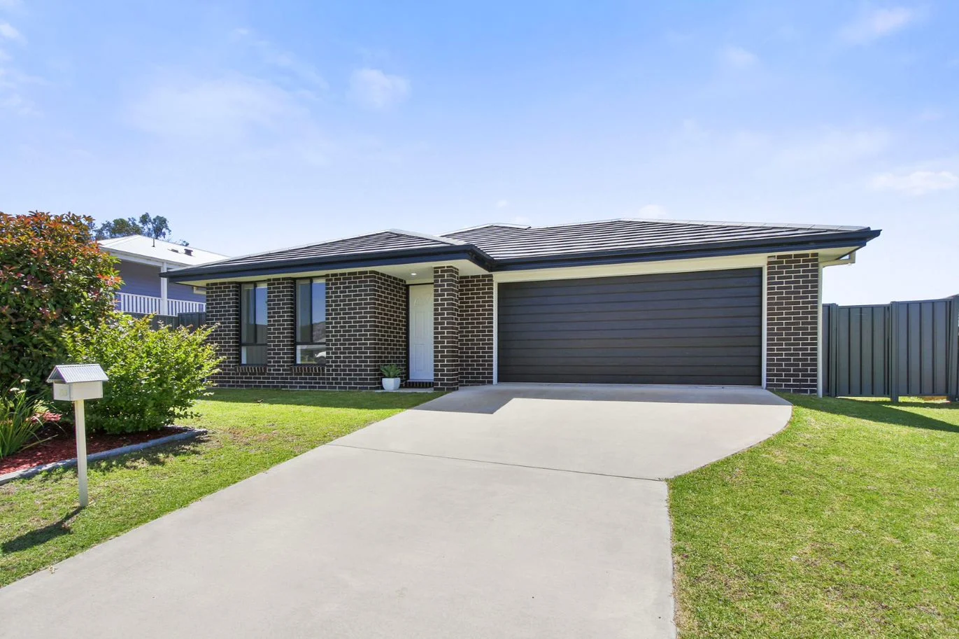 83 Denman Avenue, Kootingal NSW 2352