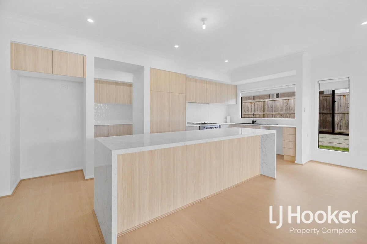 Additional image 10 of 43 Napier Crescent, Yarrabilba QLD 4207