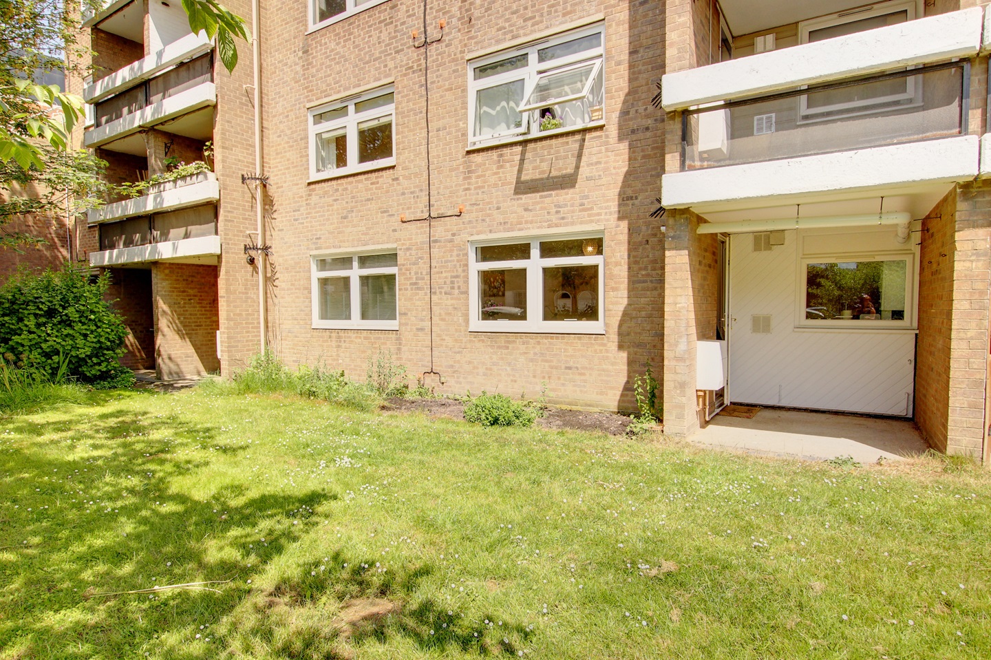 Additional image 9 of 1 Bed Flat, Coronation Street, CB2, N1 7GU