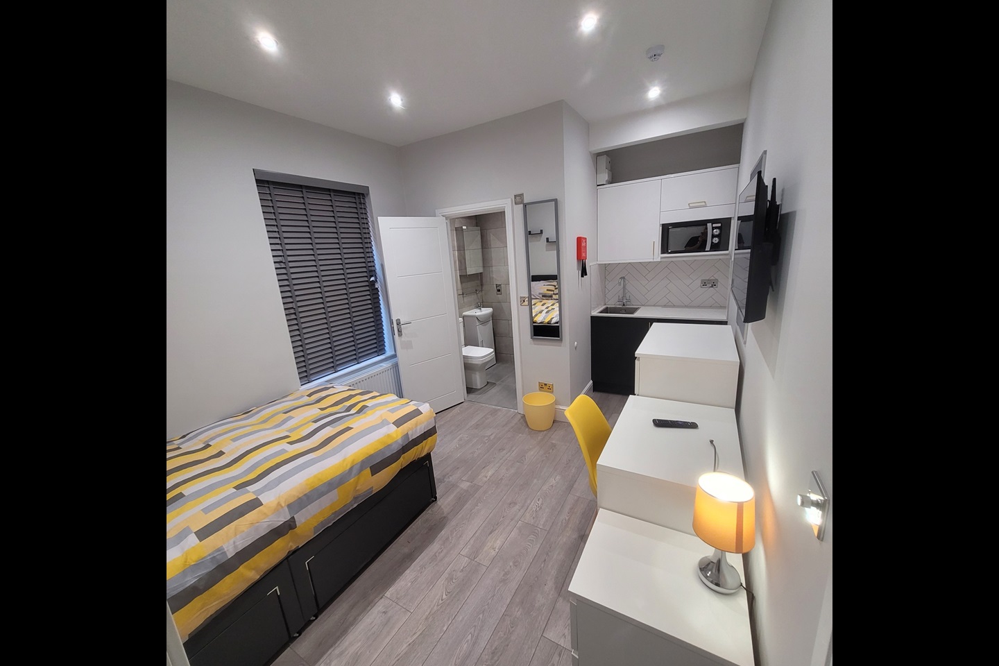 Additional image 2 of Room in a Shared House, Suffolk Avenue, SO15, N1 7GU
