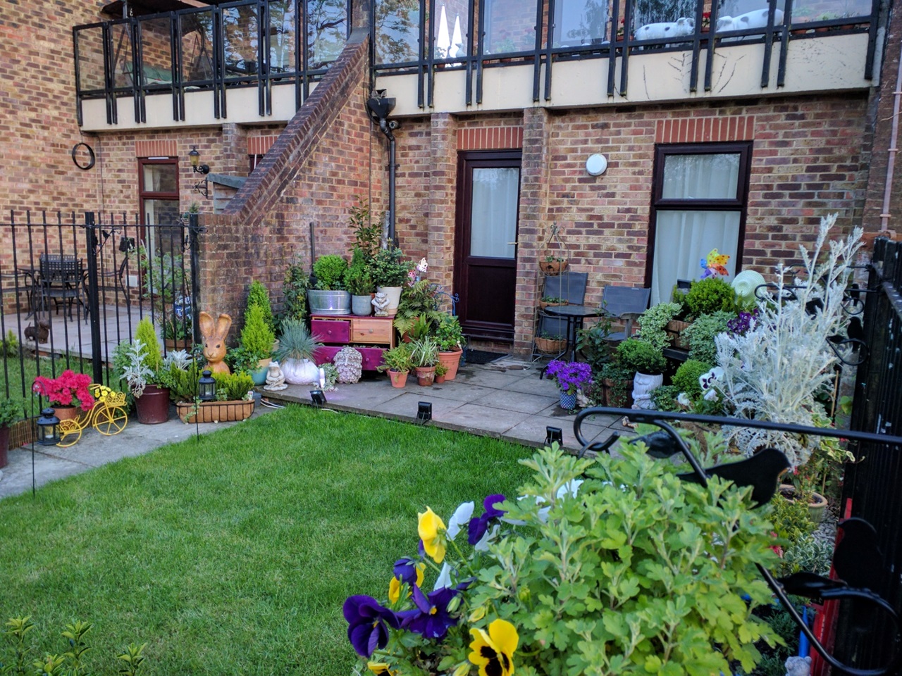 1 Bed Flat, Kingfisher Place, RG1, N1 7GU