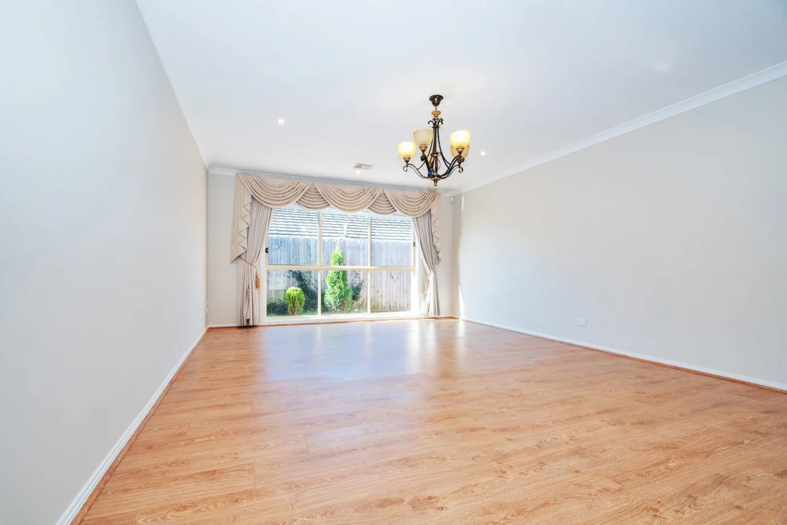 Additional image 3 of 34 Tudor Drive, Mooroolbark VIC 3138