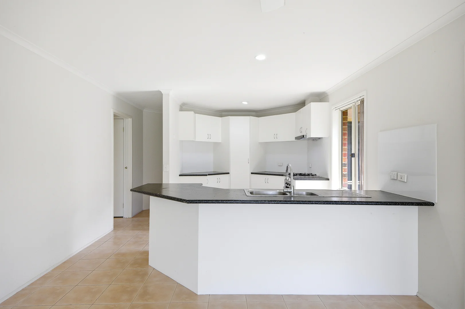 Additional image 8 of 3 Tennant Court, Lynbrook VIC 3975