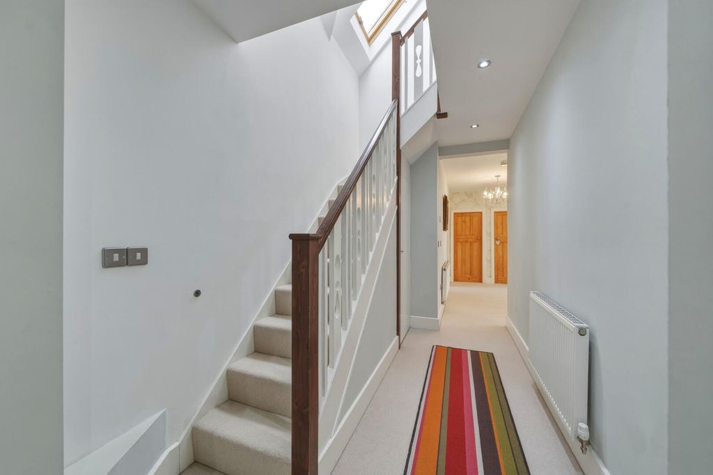 Additional image 40 of 7 bed detached house for saleDovedale Road, West Bridgford, Nottingham NG2