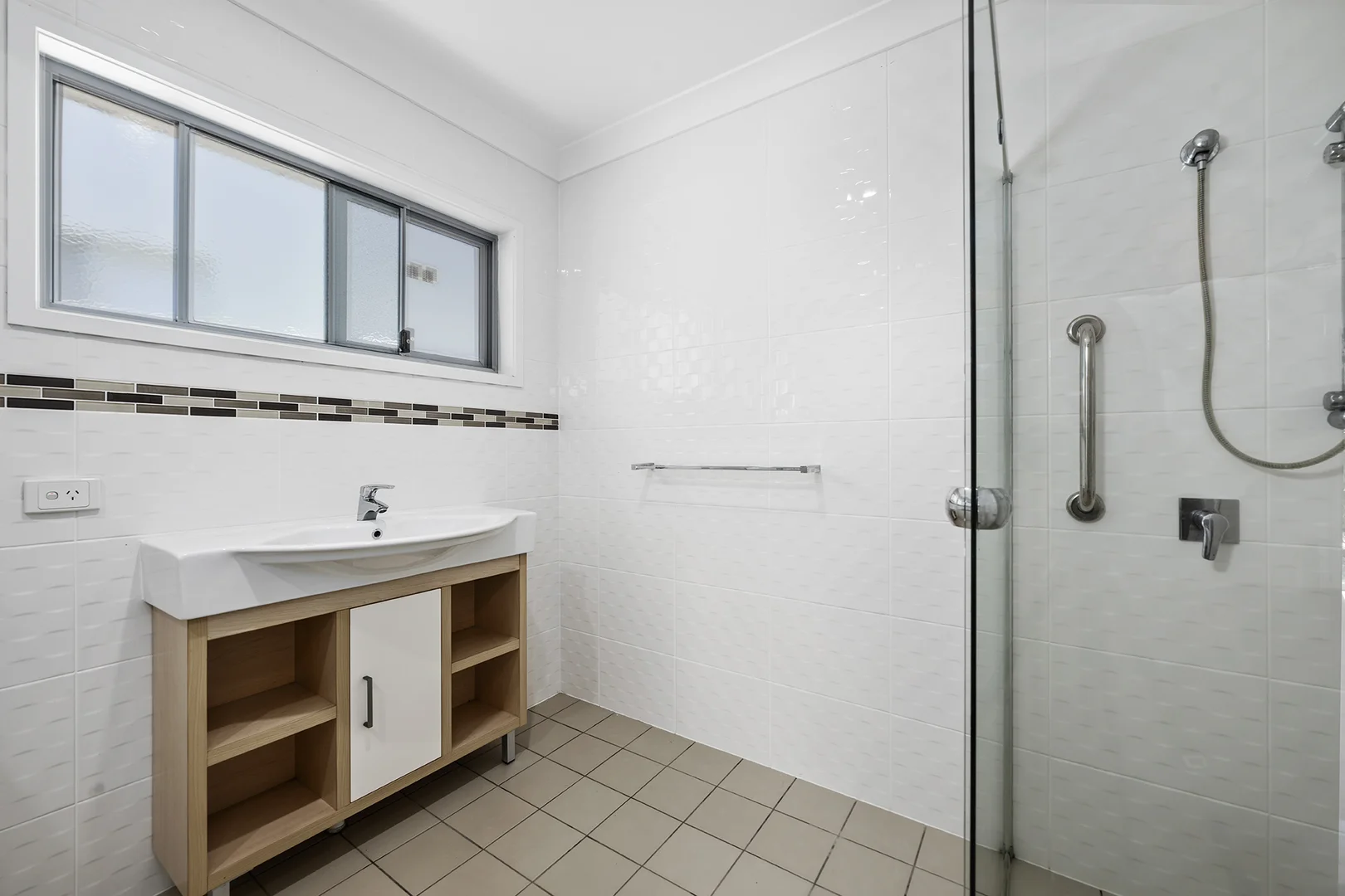 Additional image 12 of 40 Salerno Street, Isle Of Capri QLD 4217