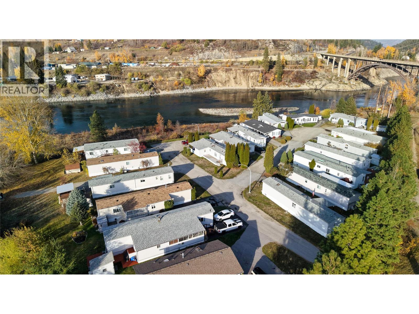 651 Rosedale Road, Castlegar, BC, V1N4L2 photo 5