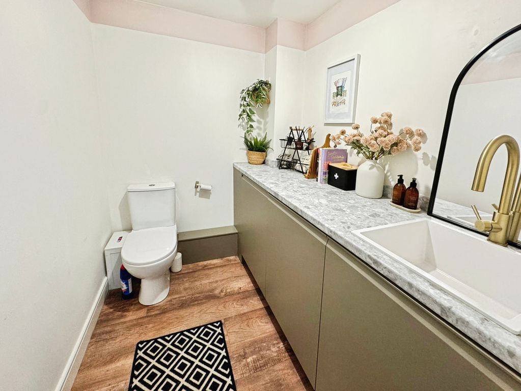 Additional image 6 of 3 bed town house for saleWagtail Gardens, Ryton NE40