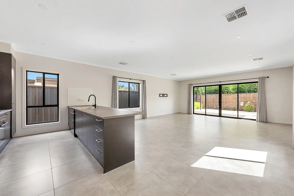 Additional image 3 of 4B Neville Avenue, Para Vista SA 5093