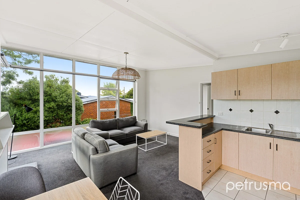 Additional image 2 of 1/2 Woolton Place, Sandy Bay TAS 7005