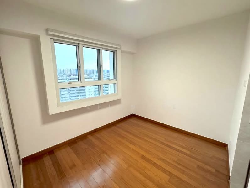 320 Guillemard Road photo 5