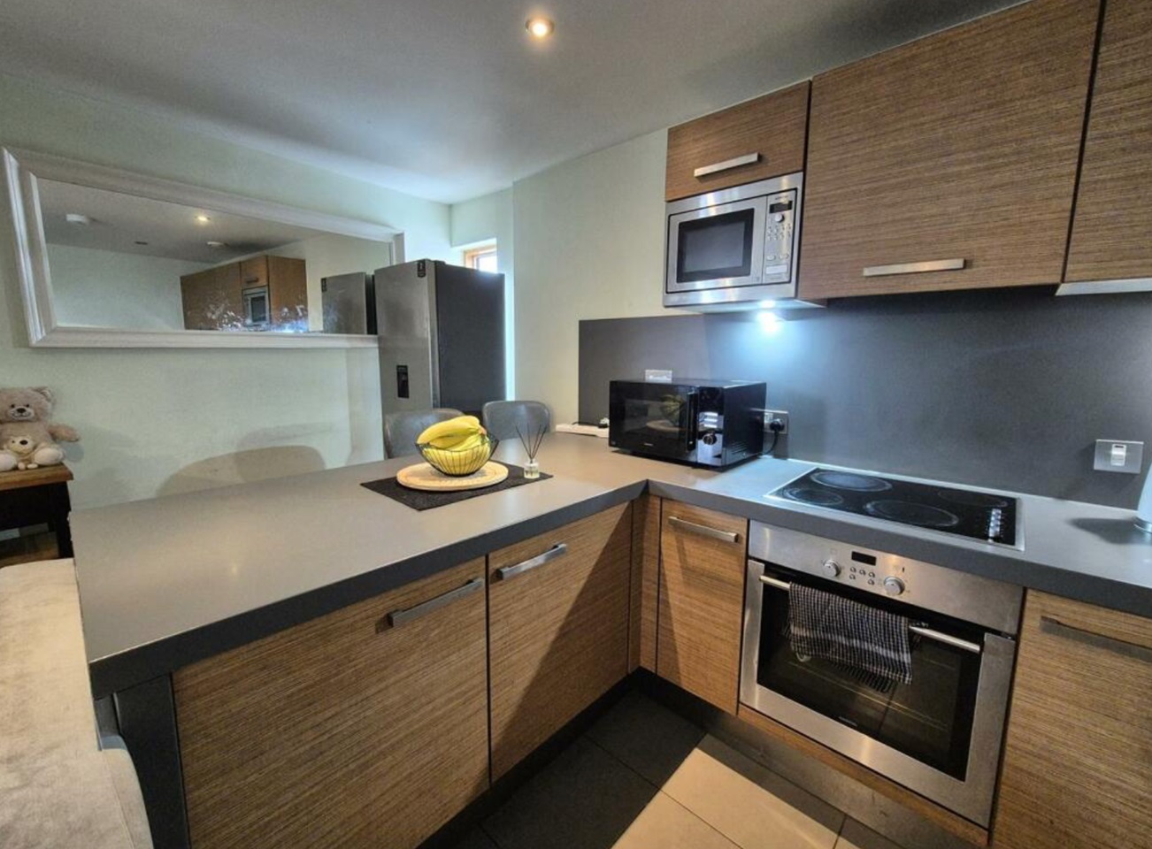2 Bed Flat, Britton House, M4, N1 7GU photo 4