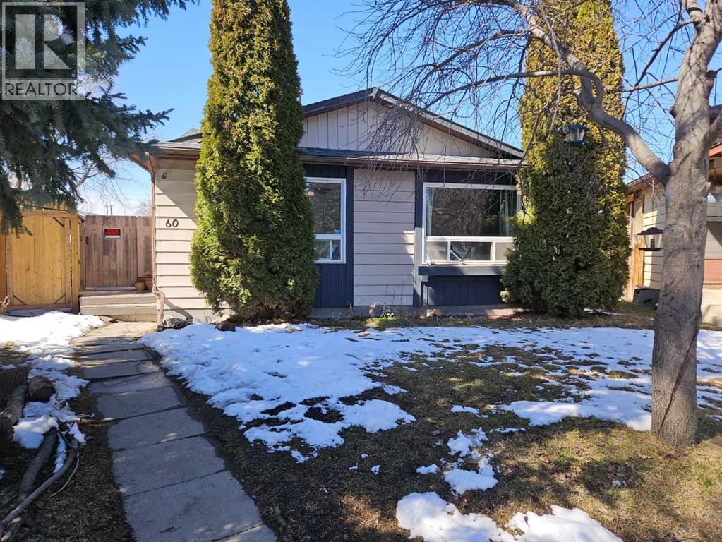 60 Erin Croft Place SE