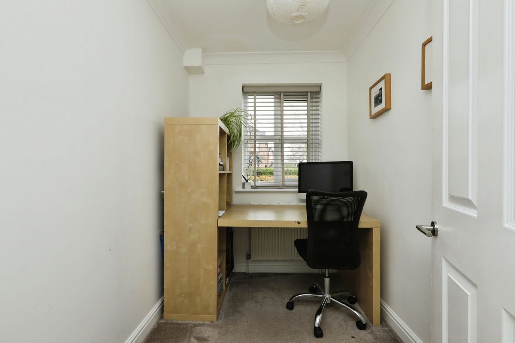 Additional image 8 of 4 bed detached house for saleDoncaster Road, Westwoodside, Doncaster DN9