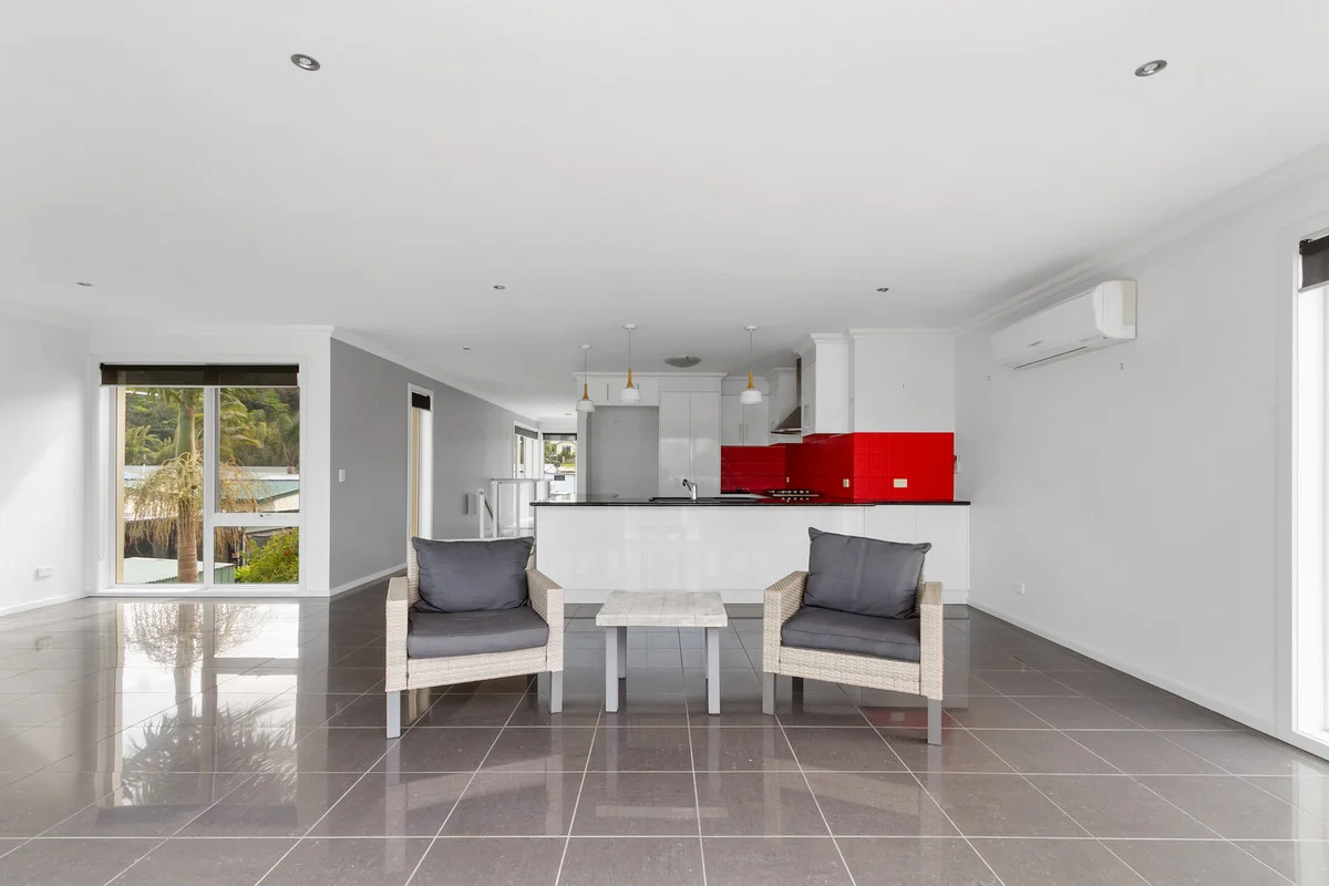 Additional image 16 of 1/122 Golf Links Road, Lakes Entrance VIC 3909