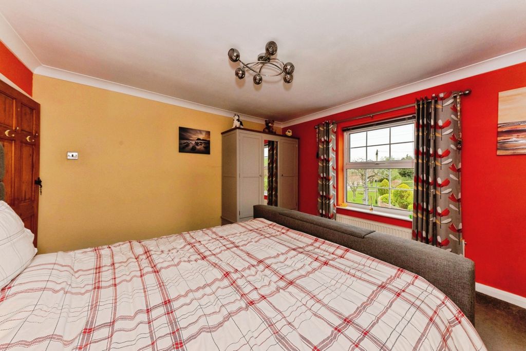 Additional image 8 of 3 bed detached house for saleTownside, East Halton, Immingham DN40