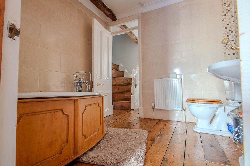 Additional image 24 of 5 bed villa for saleHigh Street, Pontyclun CF72