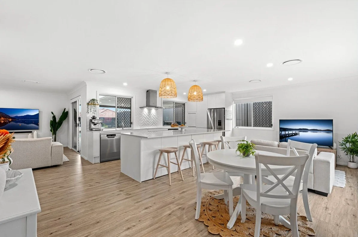 Additional image 2 of 10 Sweetlip Court, Birkdale QLD 4159