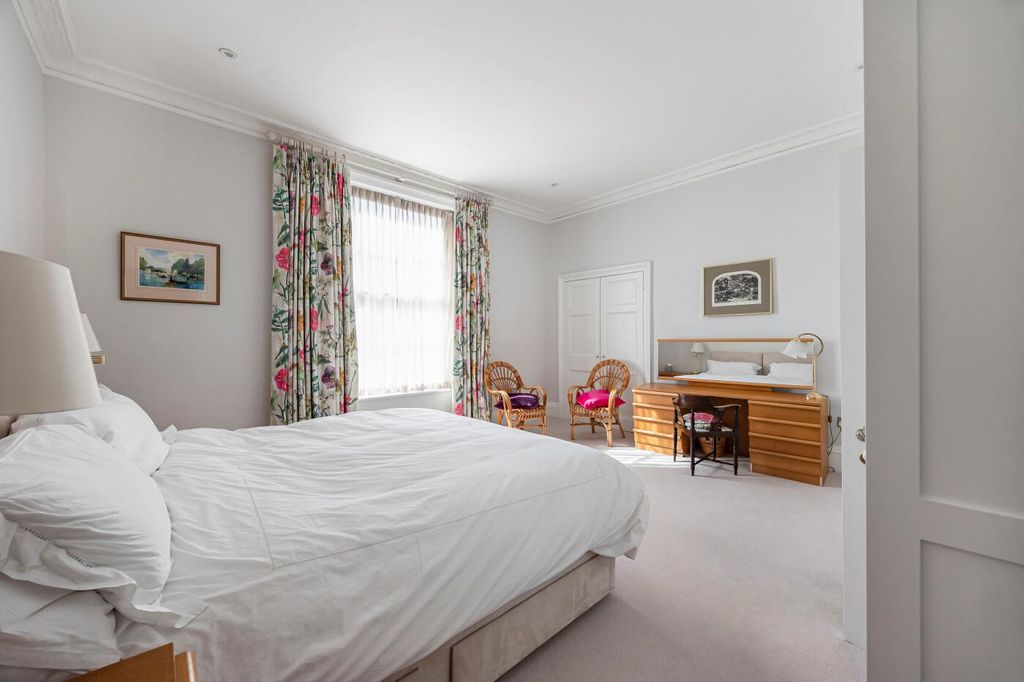 Additional image 19 of 4 bed flat for saleNorthfield End, Henley-On-Thames, Oxfordshire RG9