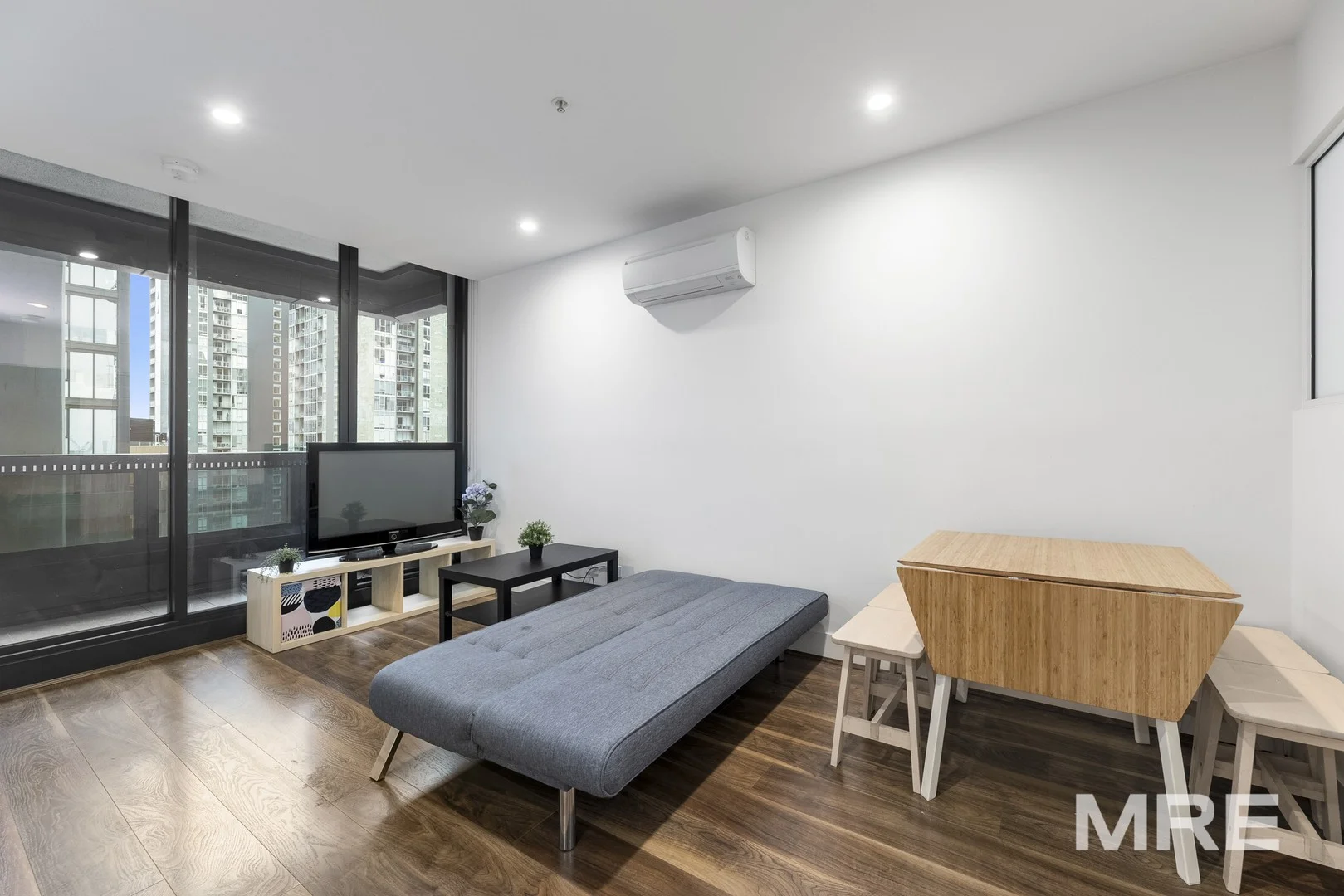 2407/500 Elizabeth Street, Melbourne VIC 3000