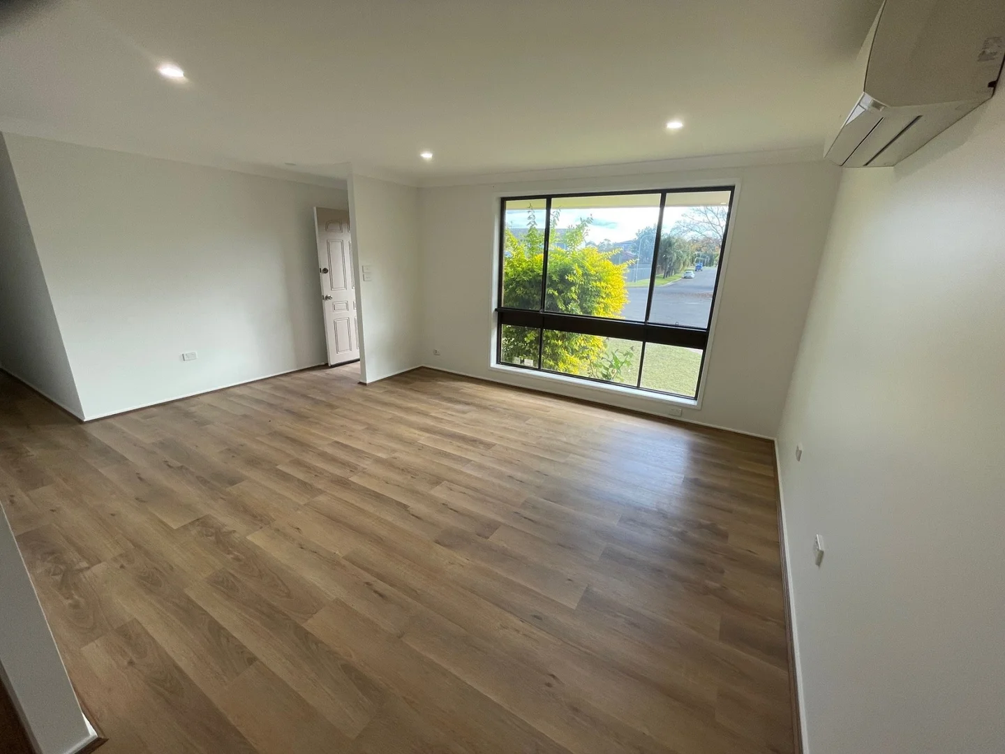 Additional image 3 of 44 Nottingham Cres, Chipping Norton NSW 2170